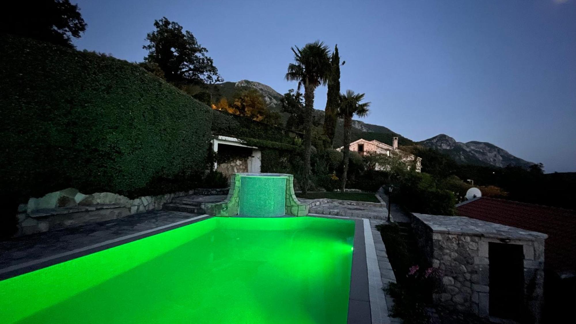 House In The Mountains Near Budva Exterior photo